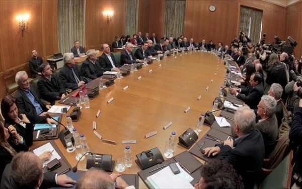 ΤΩΡΑ: Σε εξέλιξη το υπουργικό συμβούλιο-Ποια η στάση του Τσίπρα