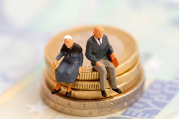 Περικοπές μέχρι 277 ευρώ μηνιαίως σε κύριες συντάξεις