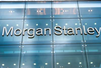 Morgan Stanley: Απαγορεύει την είσοδο στους ανεμβολίαστους