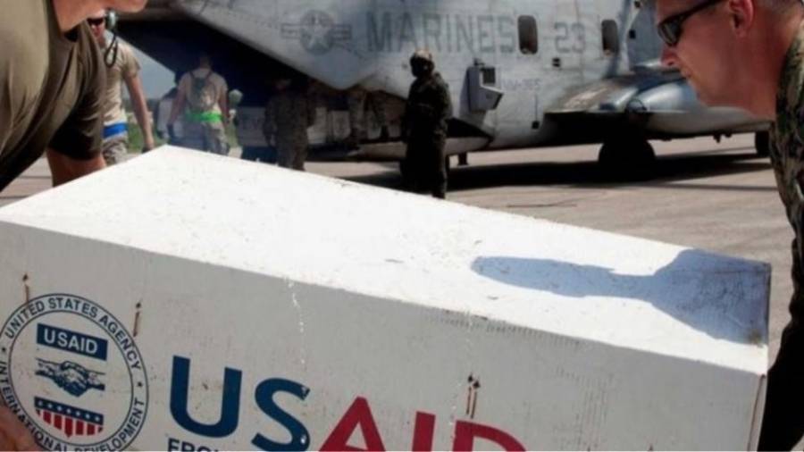 Ανθρωπιστική βοήθεια από αμερικανικά αεροσκάφη στη Βενεζουέλα