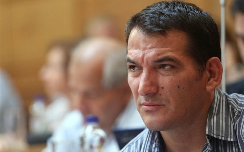 «Πόλεμος» Πύρρου-Αυγής: «Με παρουσιάζουν ως αργόσχολο, ντοπαρισμένο, τεμπέλη αθλητή»