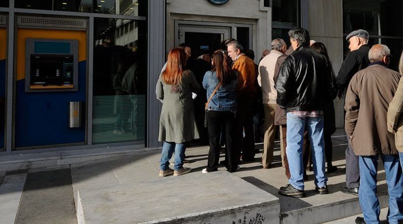 Εισαγγελική έρευνα για τα capital controls