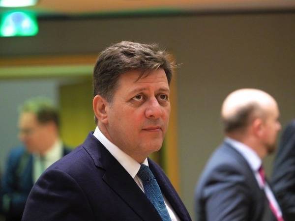 Βαρβιτσιώτης: Το μόνο που καταφέρνει ο Ερντογάν είναι να απομονώνεται