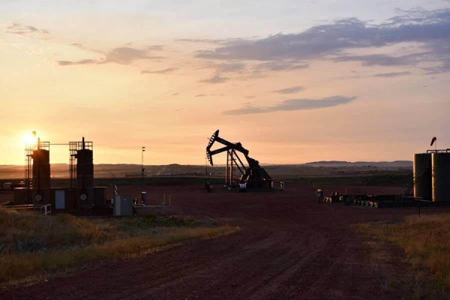 Η μετάλλαξη Όμικρον «βυθίζει» το πετρέλαιο-Μεγάλο ερωτηματικό η προσέγγιση του OPEC+