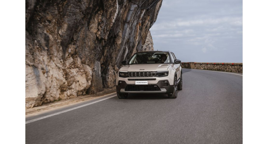 Νέα έκδοση e-Hybrid για το Jeep Avenger