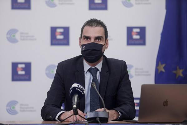 Θεμιστοκλέους: Πάνω από 7,56 εκατ. πολίτες ολοκλήρωσαν τον εμβολιασμό τους