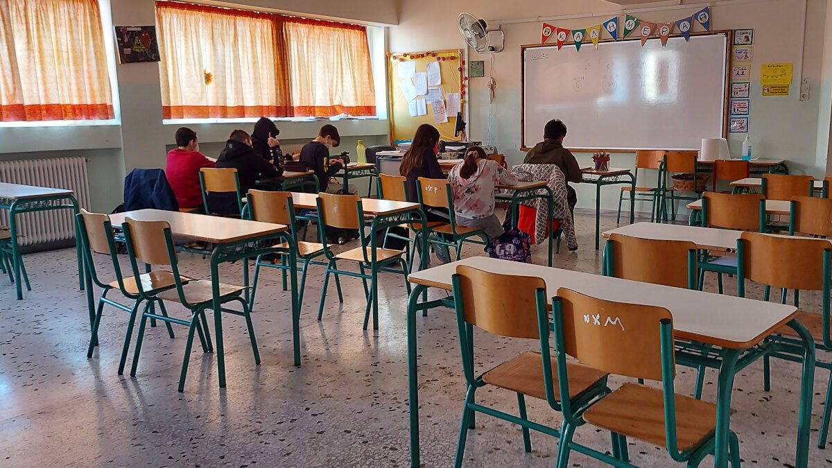 Θεσσαλία: Πρώτο κουδούνι αύριο για τα σχολεία- Ανάρτηση Πιερρακάκη