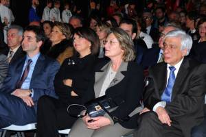 Τι κοινά στοιχεία έχουν ο απερχόμενος και η νέα Πρόεδρος;