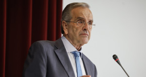 Σαμαράς για επέτειο Aποκατάστασης της Δημοκρατίας: Ημέρα εθνικής περισυλλογής, όχι πανηγυρισμών