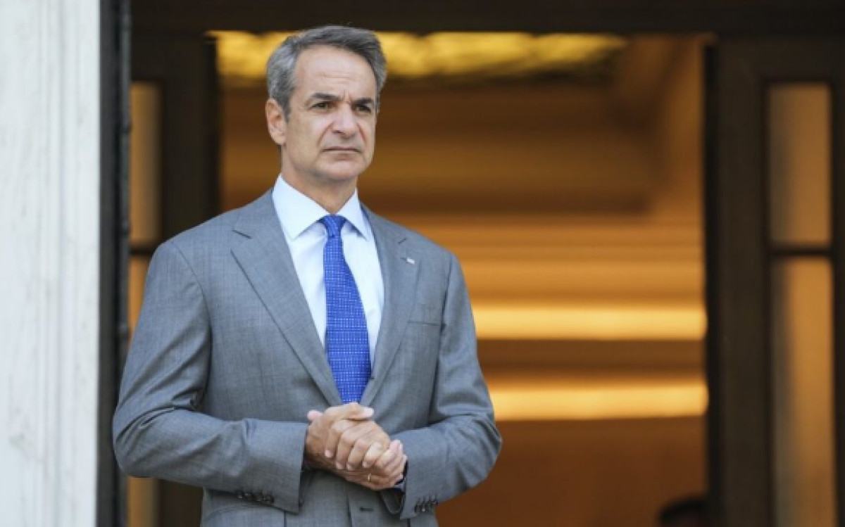 Ο Μητσοτάκης ορίζει πλαίσιο για τα ομόφυλα ζευγάρια και...μετράει απώλειες