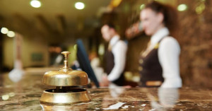 ΠΟΕΕΤ: Στην… απ’ έξω οι εποχικά εργαζόμενοι στον τουρισμό-επισιτισμό