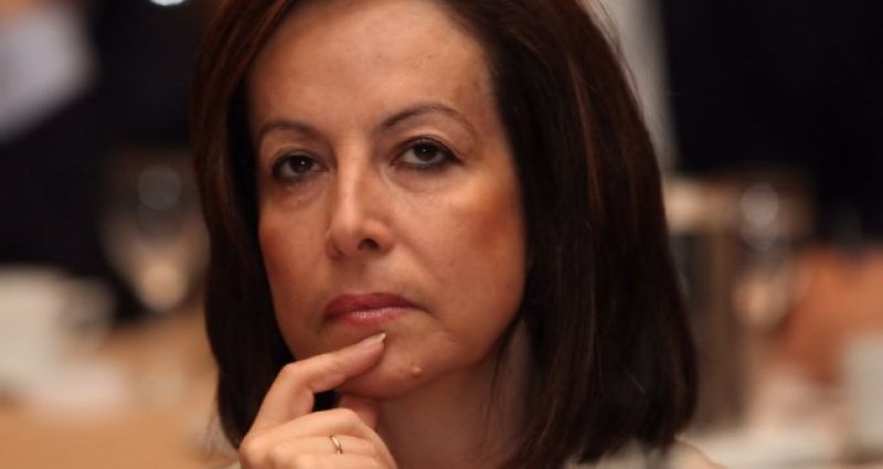 Διαμαντοπούλου: Ξηλώνει πενήντα υπαλλήλους του ΥΠΑΝ