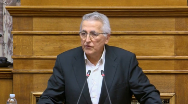 Το ΠΑΣΟΚ αναστέλλει την κομματική ιδιότητα του Γιάννη Παναγόπουλου - Τι δηλώνει ο ίδιος