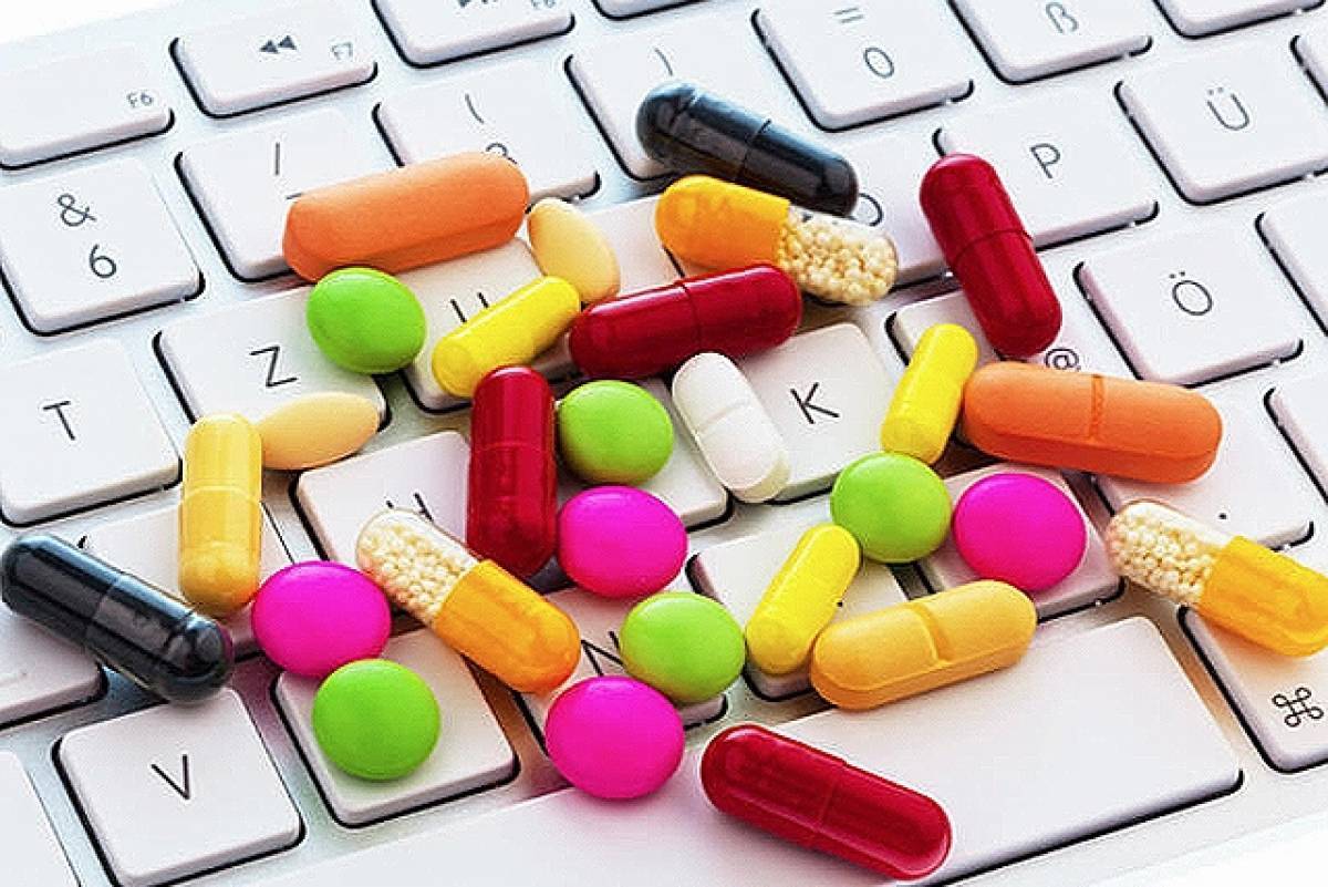 Φάρμακα μέσω Internet; Να λείπει το βύσσινο...