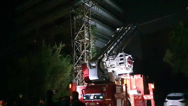 Παλαιό Φάληρο: Άνδρας εντοπίστηκε νεκρός πάνω σε στύλο του ΔΕΔΔΗΕ