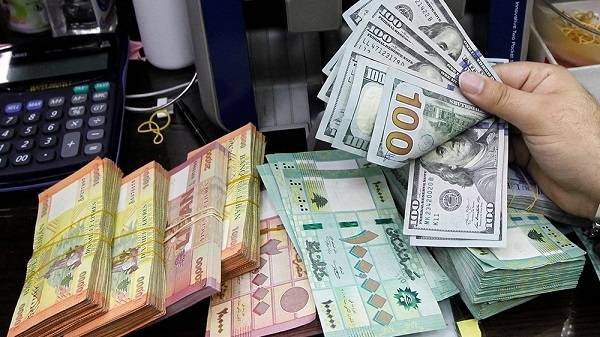 Πιέσεις στην τουρκική λίρα-Ανακάμπτει η στερλίνα