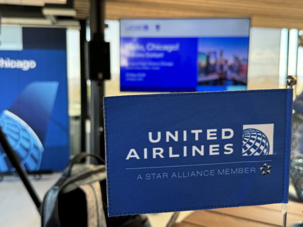 United Airlines: Πυκνώνει τη σύνδεση με τις ΗΠΑ-Πυλώνας για τον τουρισμό
