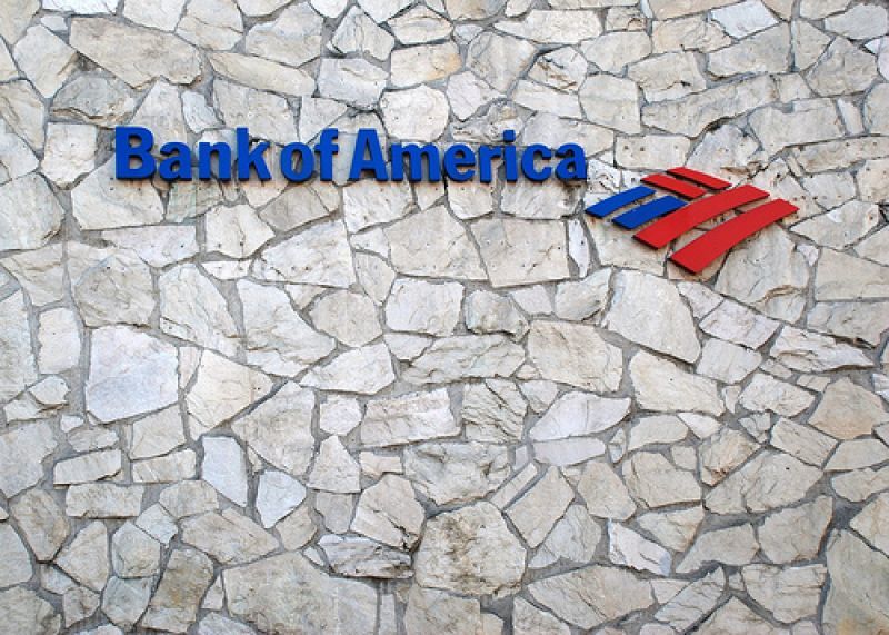 BofA: Ξεπέρασαν τα 4 δισ. δολάρια τα κέρδη για το β' τρίμηνο