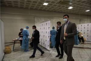 Κορονοϊός: Δωρεάν rapid test στο Σύνταγμα- Παρόντες Κικίλιας, Αρκουμανέας