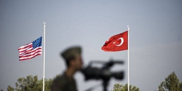 Επικοινωνία Τσαβούσογλου - Πομπέο για S-400, F-35 και Συρία