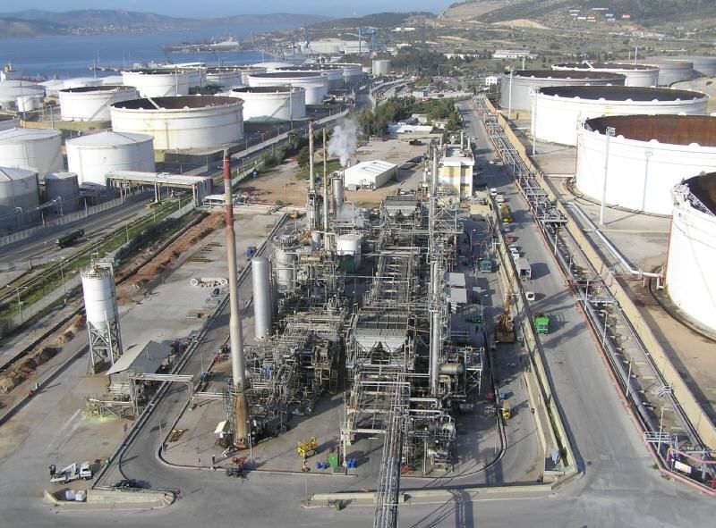 Διακόπτεται μέχρι το Σεπτέμβριο η λειτουργία του διυλιστηρίου Ελευσίνας