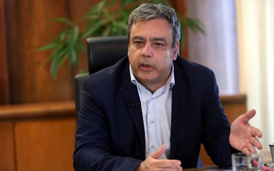 Πρωθυπουργός ετών... 44