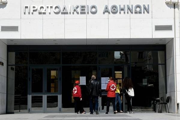 Προκαταρκτική εξέταση για τις θεωρίες συνωμοσίας σχετικά με τον κορονοϊό