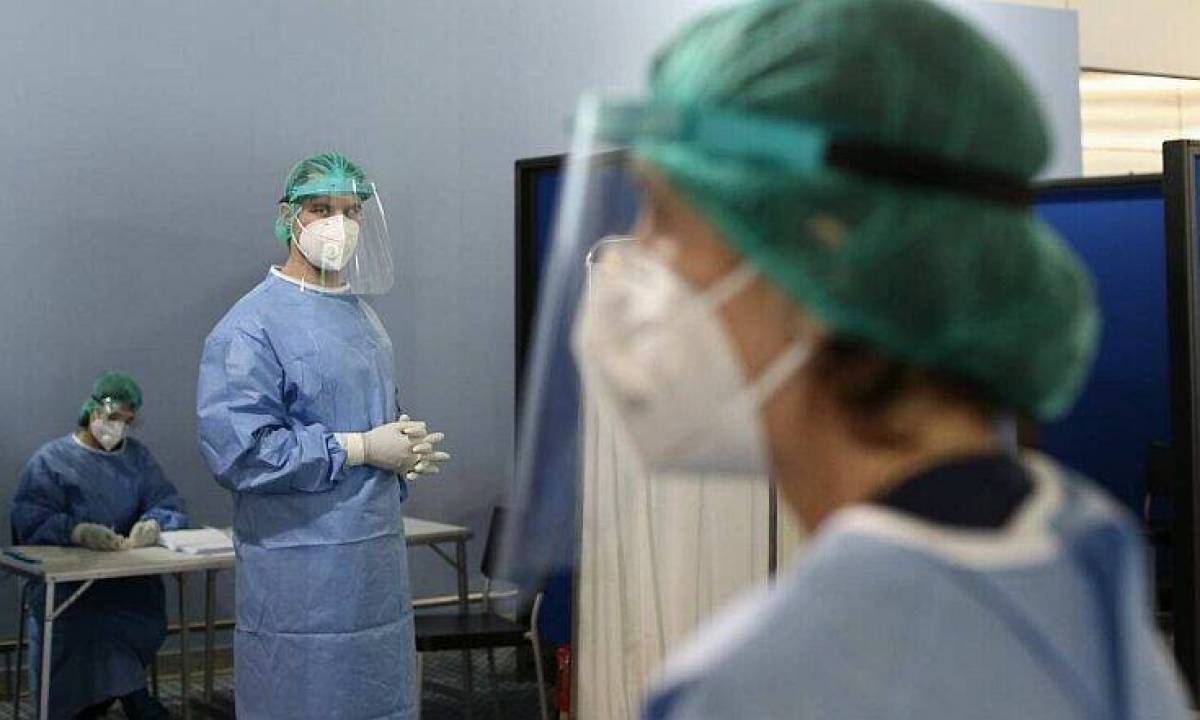 Κορονοϊός-Ελλάδα: 22 θάνατοι και 835 νέα κρούσματα- 343 διασωληνωμένοι