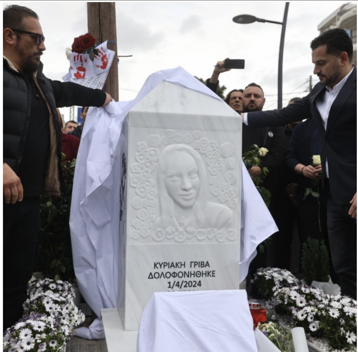 Αποκαλυπτήρια μνημείου για την Κυριακή Γρίβα