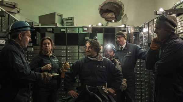 Είδαμε τα πρώτα επεισόδια του «Ριφιφί» - Προετοιμαστείτε για την καλύτερη σειρά του Τσαφούλια