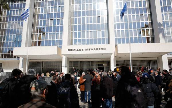 Προθεσμία για τις 18 Φεβρουαρίου έλαβε ο Κώστας Βαξεβάνης