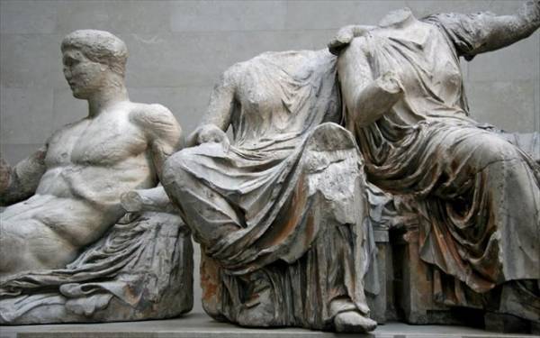 Sunday Times σε Τζόνσον: Να επιστρέψεις τα Γλυπτά στην Αθήνα