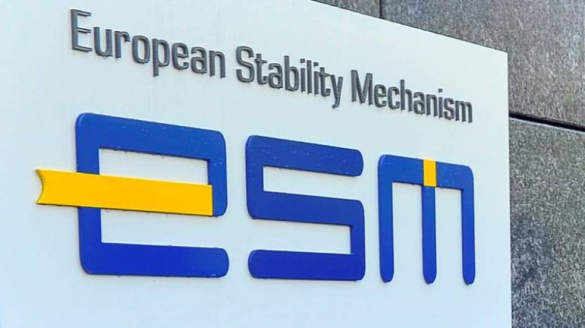 Ευρωπαϊκός Μηχανισμός Σταθερότητας: Τα εύσημα στην ελληνική οικονομία και ο «επίμονος» πληθωρισμός