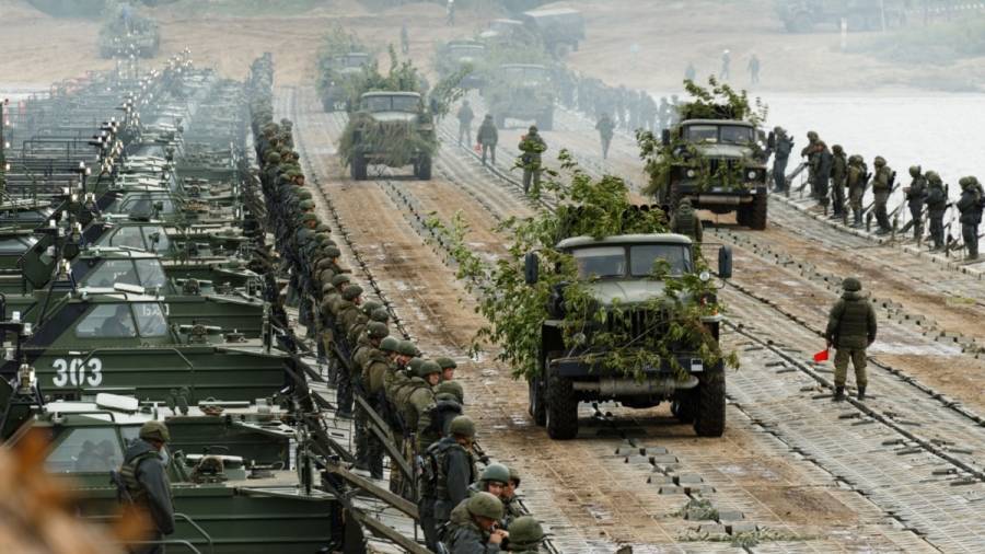 Ουκρανία: Η Δύση περιμένει επίθεση-Οι Ρώσοι (δηλώνουν) ότι αποσύρουν στρατεύματα