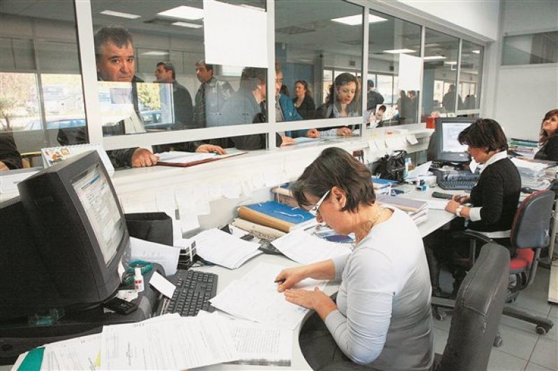 Στο «μικροσκόπιο» της Εφορίας 1,2 εκατ. ΑΦΜ