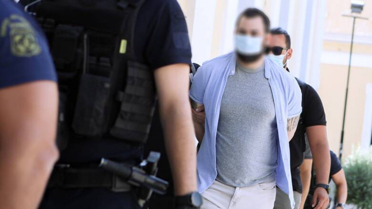 Προφυλακιστέος ο 34χρονος που εισέβαλε στο πάρκινγκ του Εφετείου