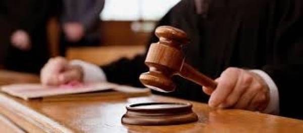 Πετρούπολη: Πέντε χρόνια με αναστολή για παιδοκτονία στη 19χρονη
