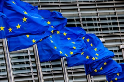 157 γεννήτριες θα στείλουν οι χώρες της ΕΕ στην Ουκρανία