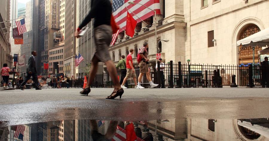 Wall Street: Η χειρότερη χρονιά από το 2008