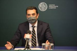 Οι 8 άξονες της στρατηγικής μετάβασης στην κλιματικά ουδέτερη οικονομία