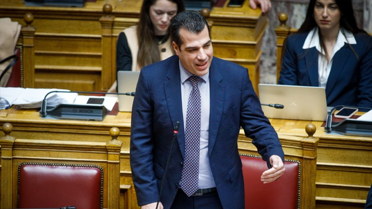 Πλεύρης-Τέμπη: Νοσηλεύονται 13 τραυματίες-7 σε ΜΕΘ,εκ των οποίων 4 διασωληνωμένοι