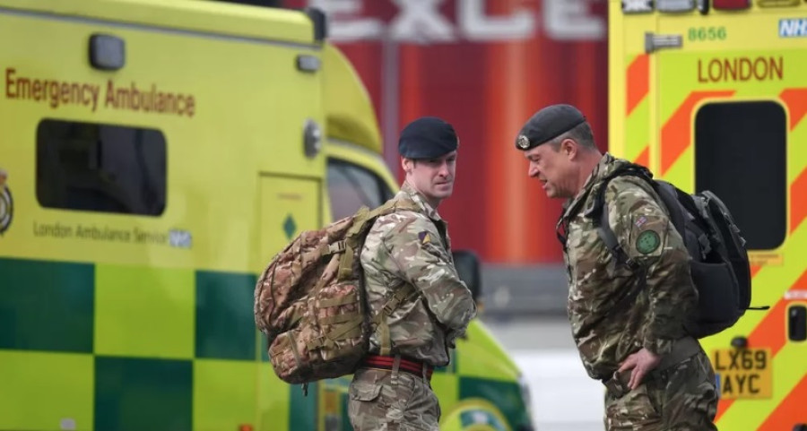 Βρετανία: Επιστρατεύονται στρατιώτες και δημόσιοι υπάλληλοι για να αντικαταστήσουν απεργούς