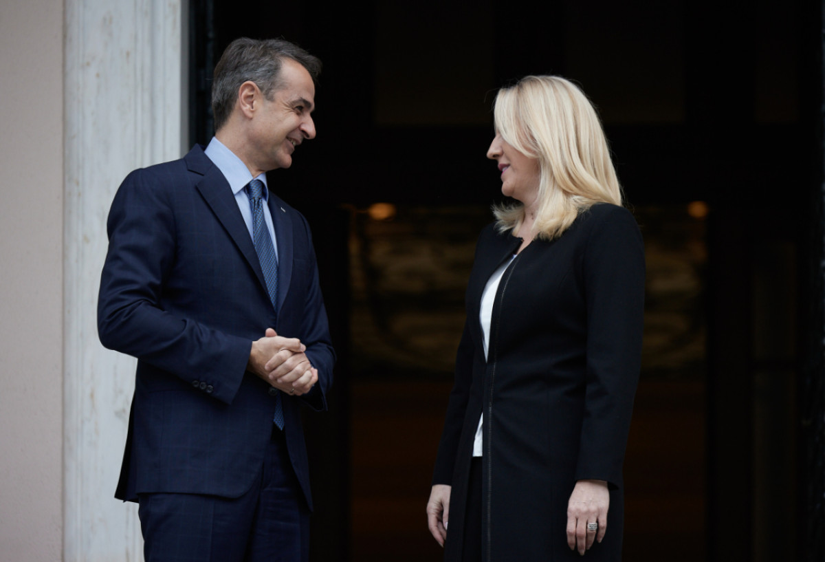 Μητσοτάκης: Στηρίζουμε την υποψηφιότητα ένταξης της Βοσνίας στην ΕΕ
