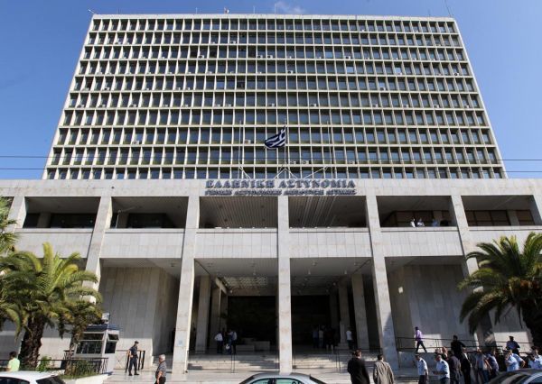 15χρονη Ρουμάνα απέδρασε μέσα από τη ΓΑΔΑ