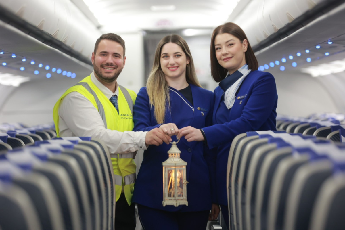 Η AEGEAN και η Olympic Air μετέφεραν το Άγιο Φως στην ελληνική επικράτεια