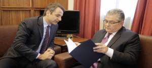 Πώς είναι τα έσοδα του γ.γ. του ΚΚΕ περισσότερα από του Πρωθυπουργού;