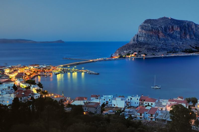 Βέροια, Πέλλα, Αμμουλιανή, Γαλαξίδι, Κάρυστος στο DiscoverGreece.com