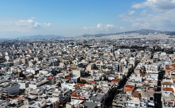 Ενοίκια: Σφίγγει ο κλοιός στις «μαύρες» μισθώσεις
