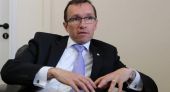 Ένας ακόμα θλιβερός θαυματοποιός με φτηνά κόλπα…