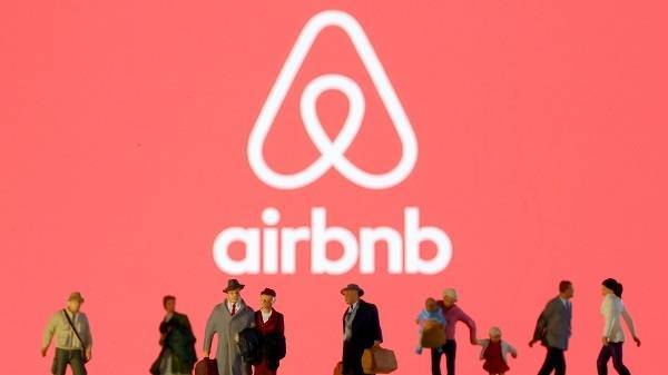 Θέλει να μπει στη Wall Street η Airbnb